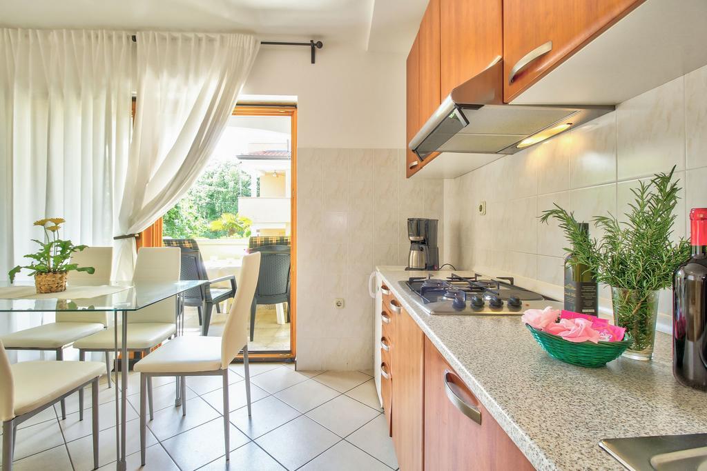 Apartments Vera Umag Exterior photo